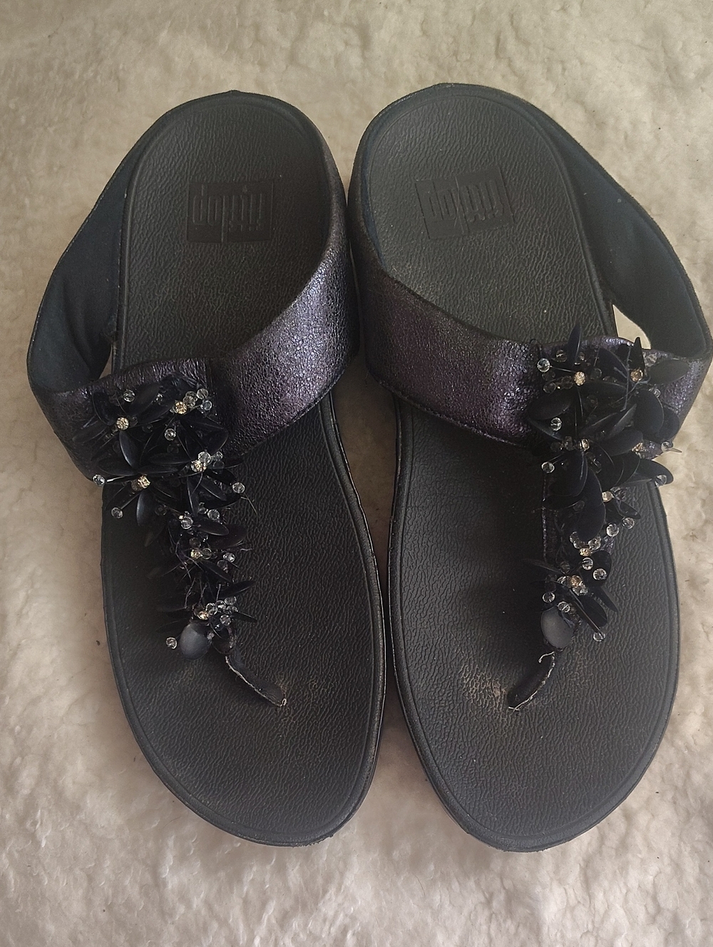 FitFlop Black Floral Beaded Toe-Post Sandals